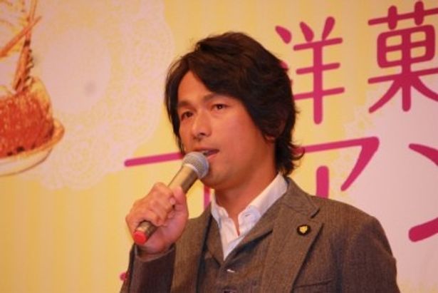 元天才パティシエ・十村遼太郎役の江口洋介