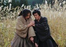 生き残った浪士たちの人生が交錯する骨太な時代劇