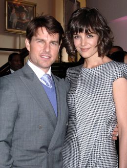 トム・クルーズとケイティ・ホームズ元夫妻の間に生まれたスリ