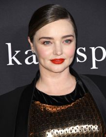 ミランダ・カーが妊娠美ボディを披露