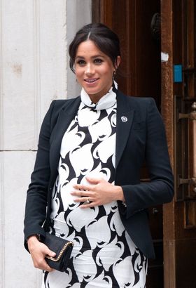 メーガン妃の衣装代は税金ではない？