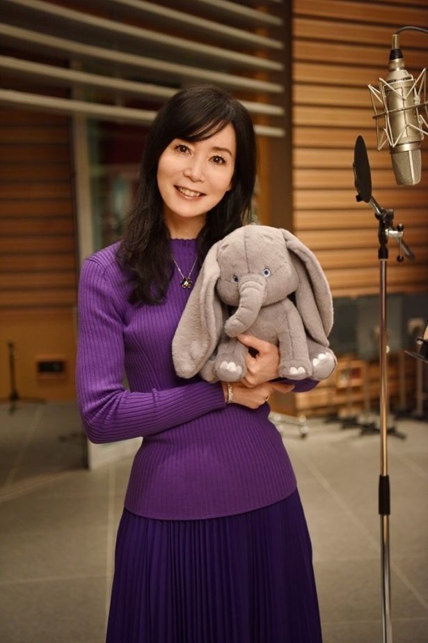 【写真を見る】竹内まりや「自分が意識しないところで、作品が誰かの人生の役に立つ。それが一番嬉しい」
