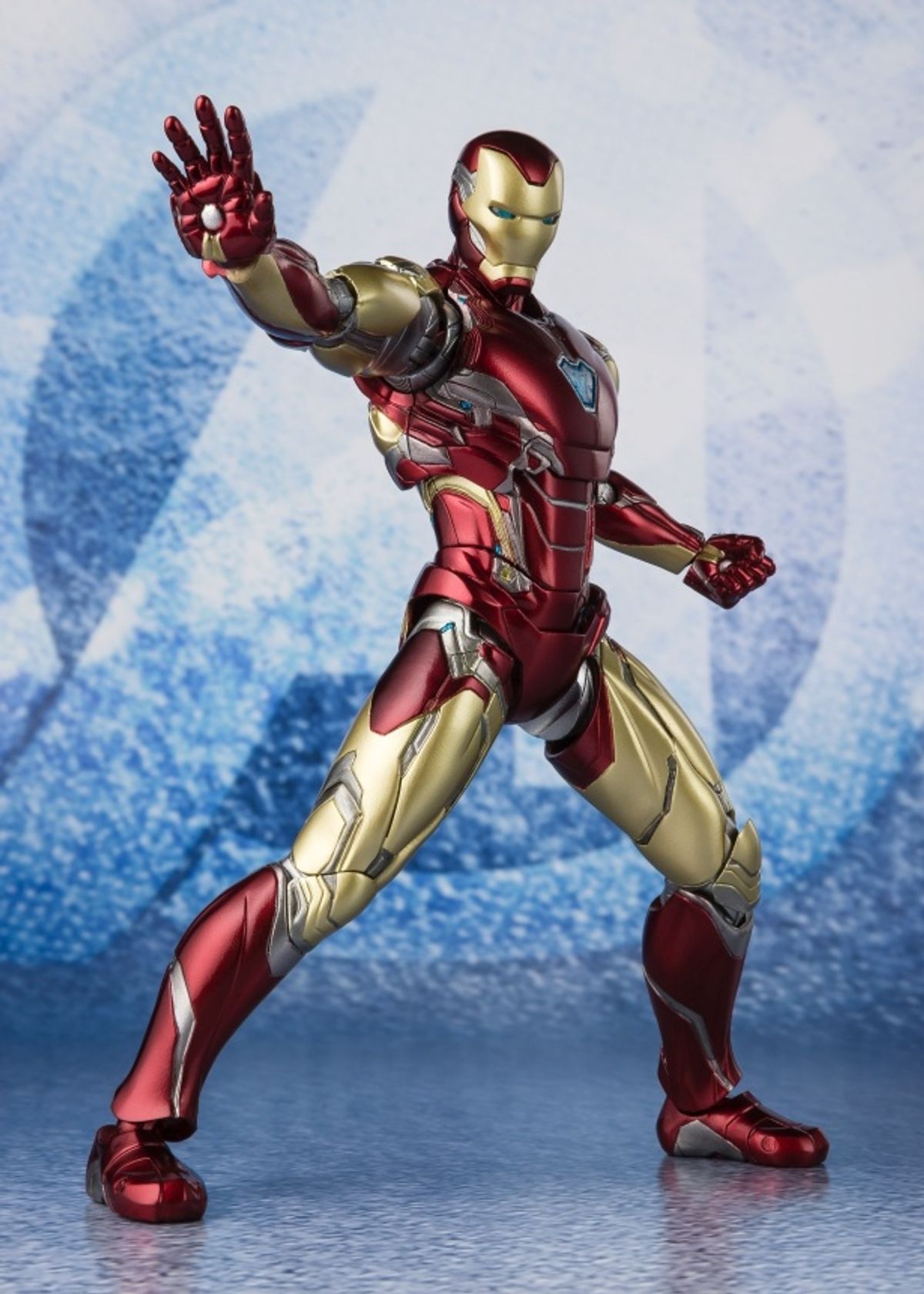 公開まであとわずか！新キャラ・ローニンも登場の『アベンジャーズ 