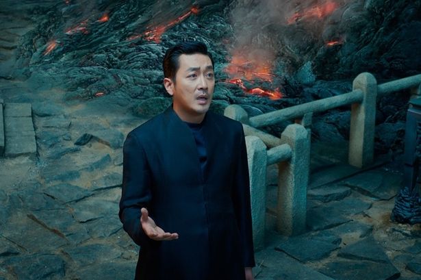 悪役から正義漢まで多彩な役を演じるカンニム役のハ・ジョンウ