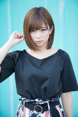 多くのメディアで活躍するAV女優の紗倉まな