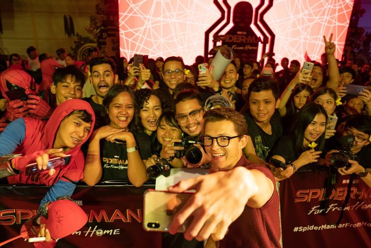 バリ島でのファンイベントに主演トム・ホランドが出席