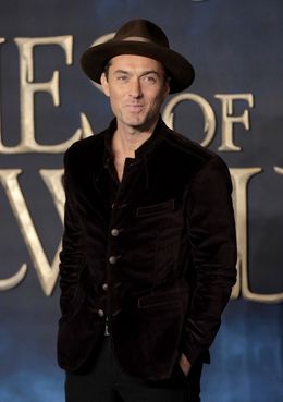 ジュード・ロウの娘がますます美しく