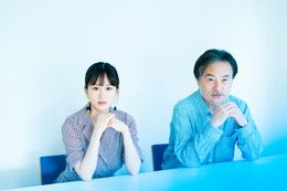『旅のおわり世界のはじまり』の前田敦子と黒沢清監督