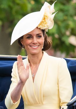 キャサリン妃が衣装をさりげなく“チェンジ”？
