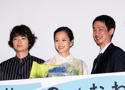 『旅のおわり世界のはじまり』の公開記念舞台挨拶が開催！