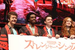 「ストレンジャー・シングス」の子役たちが来日！
