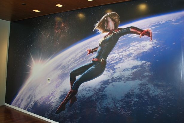 キャプテン・マーベルのイラストも