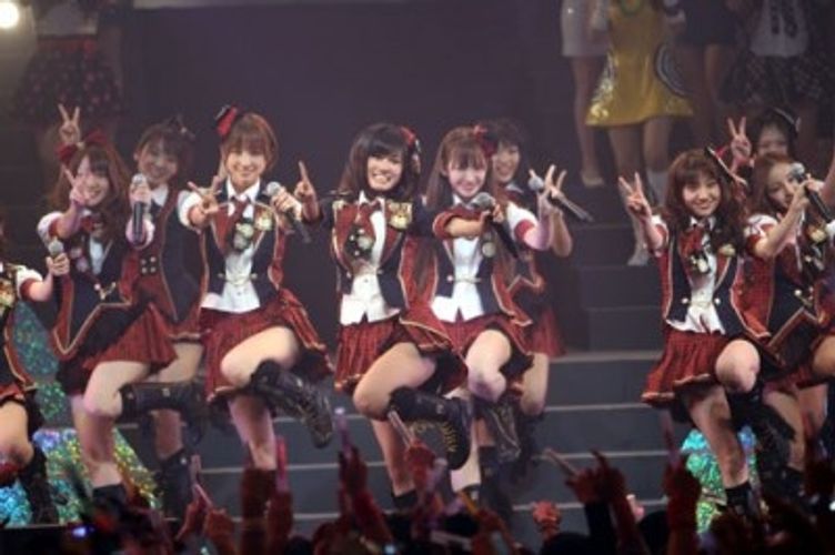 全国72ヶ所の映画館でAKB48のコンサートを生中継！