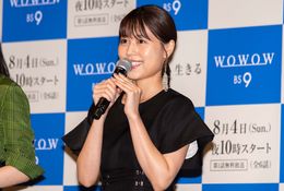 「そして、生きる」で主人公の瞳子の10年間を演じた有村架純