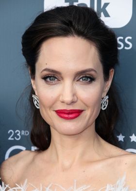 長女ザハラと三女ヴィヴィアンと買い物を楽しんだ