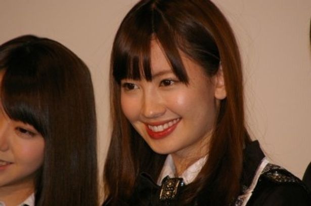 「埼玉県出身の小嶋陽菜です！」と自己紹介