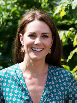 メーガン妃の誕生日を祝福したキャサリン妃に絶賛の声！