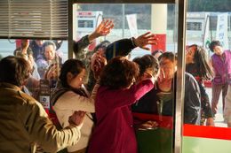 いま韓国ではゾンビ映画がアツい！(『感染家族』)