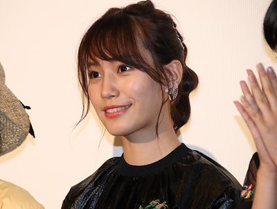 主演映画『無限ファンデーション』の舞台挨拶に登壇した南沙良