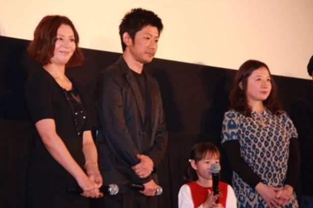 本当の家族のようだった4人