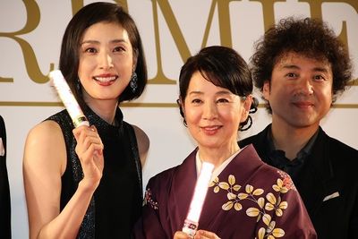 『最高の人生の見つけ方』で共演した吉永小百合と天海祐希