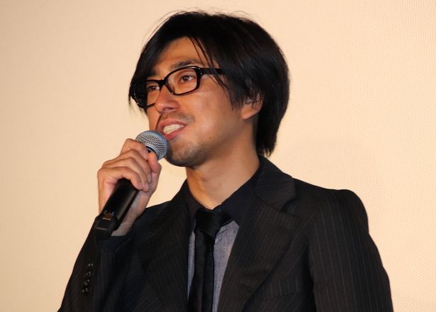 監督の瑠東東一郎