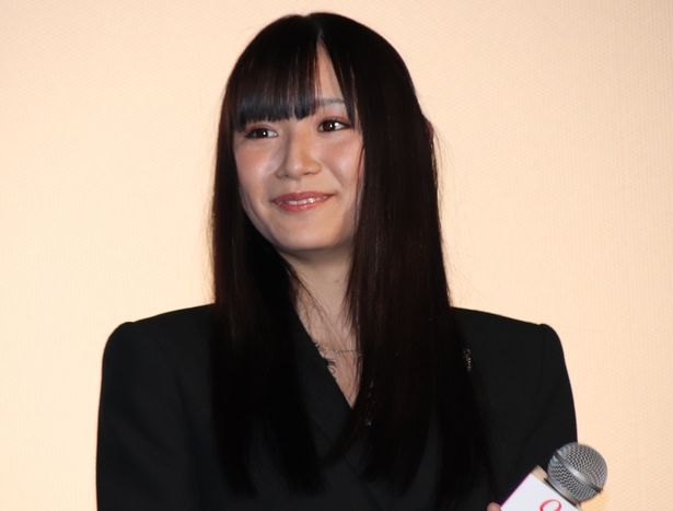 舞台挨拶に登壇した浅川梨奈