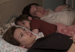 大恋愛の末に結婚した2人は互いに対する不満が噴出しこじれ、離婚調停に入ってしまう