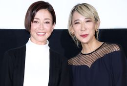 『人間失格 太宰治と3人の女たち』の舞台挨拶に宮沢りえが登場！