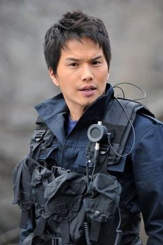 市原隼人主演『DOG×POLICE』製作決定！警察犬ならぬ警備犬って？