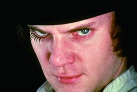 巨匠キューブリック監督の問題作を朝10時からスクリーンで堪能！