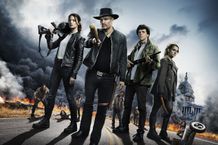 前作から10年ぶりの続編なる本作に豪華キャスト陣とスタッフが集結！