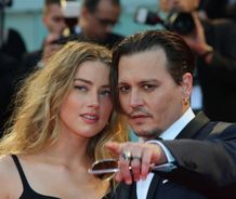 美しすぎるアンバー・ハードに違和感？