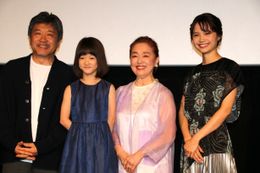『真実』の公開記念舞台挨拶が開催