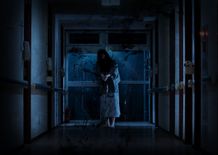 “シライサン”の全身を捉えた場面写真が到着