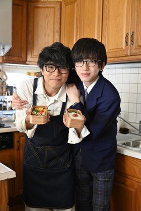 親子役で共演！V6・井ノ原快彦と関西ジャニーズJr.の人気ユニット「なにわ男子」の道枝駿佑