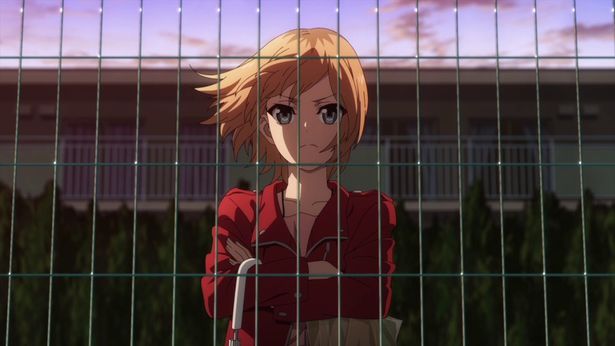 【写真を見る】決意の表情の「SHIROBAKO」のヒロインで制作進行の宮森あおい