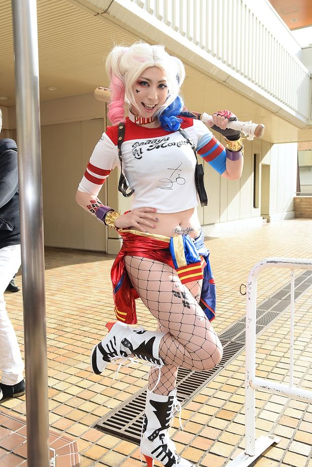 ハーレイ・クインに扮する まさじさん