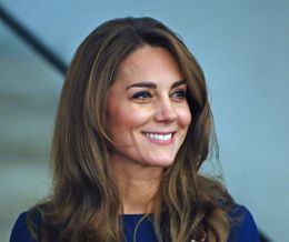 キャサリン妃の秋色ファッションに注目！