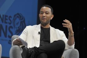 人気特集「最もセクシーな男性」の2019年度版が発表