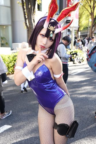 過激な美女レイヤーが歩行者天国に集結！「ホココス」で見つけたハイレベル・コスプレイヤー20選