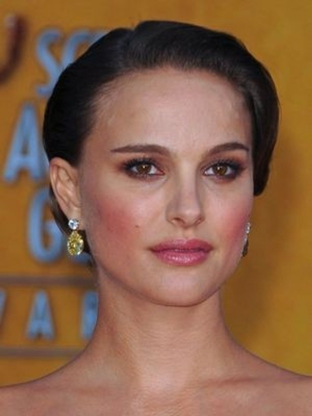 ブラック・スワン』代役騒動は泥沼化！関係者は大嘘つき!?｜最新の映画 ..., 画像サイズ:1200x1600