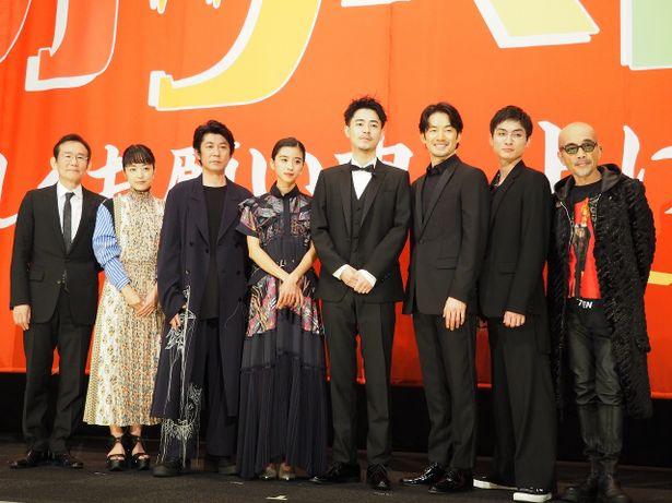 豪華キャスト陣が集結！『カツベン！』公開記念舞台挨拶