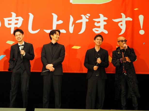 竹中のボケに涙を流して爆笑していた成田