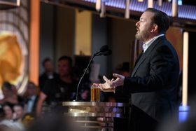 ゴールデン・グローブ賞のホスト、リッキー・ジャーヴェイスの毒舌ジョークが話題