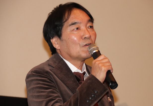 舞台挨拶に登壇したきたろう