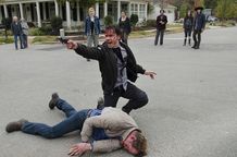 ワンシーズンに一度は目を背けたくなるような凄惨な残酷描写がある『TWD』