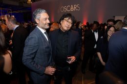 タイカ・ワイティティ＆ポン・ジュノのレアなツーショット！