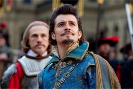初の悪役挑戦となるオーランド・ブルームはバッキンガム公爵を演じる