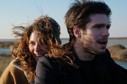 “2010年代最高のロマコメ”に選ばれた『ラブ・セカンド・サイト』の場面写真が到着